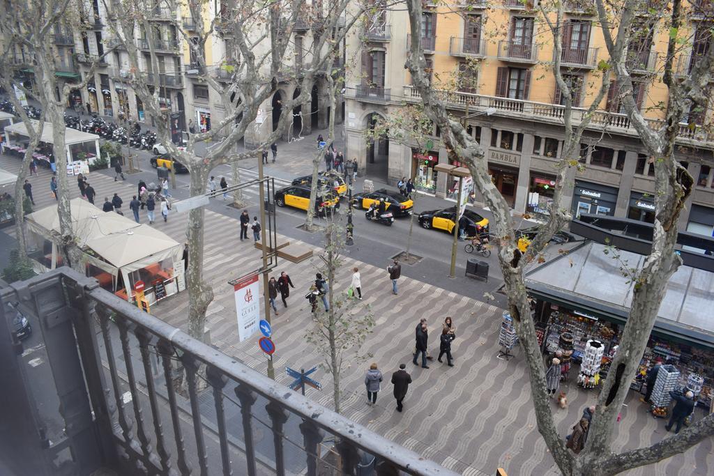 Hostal Mimi Las Ramblas Барселона Екстериор снимка
