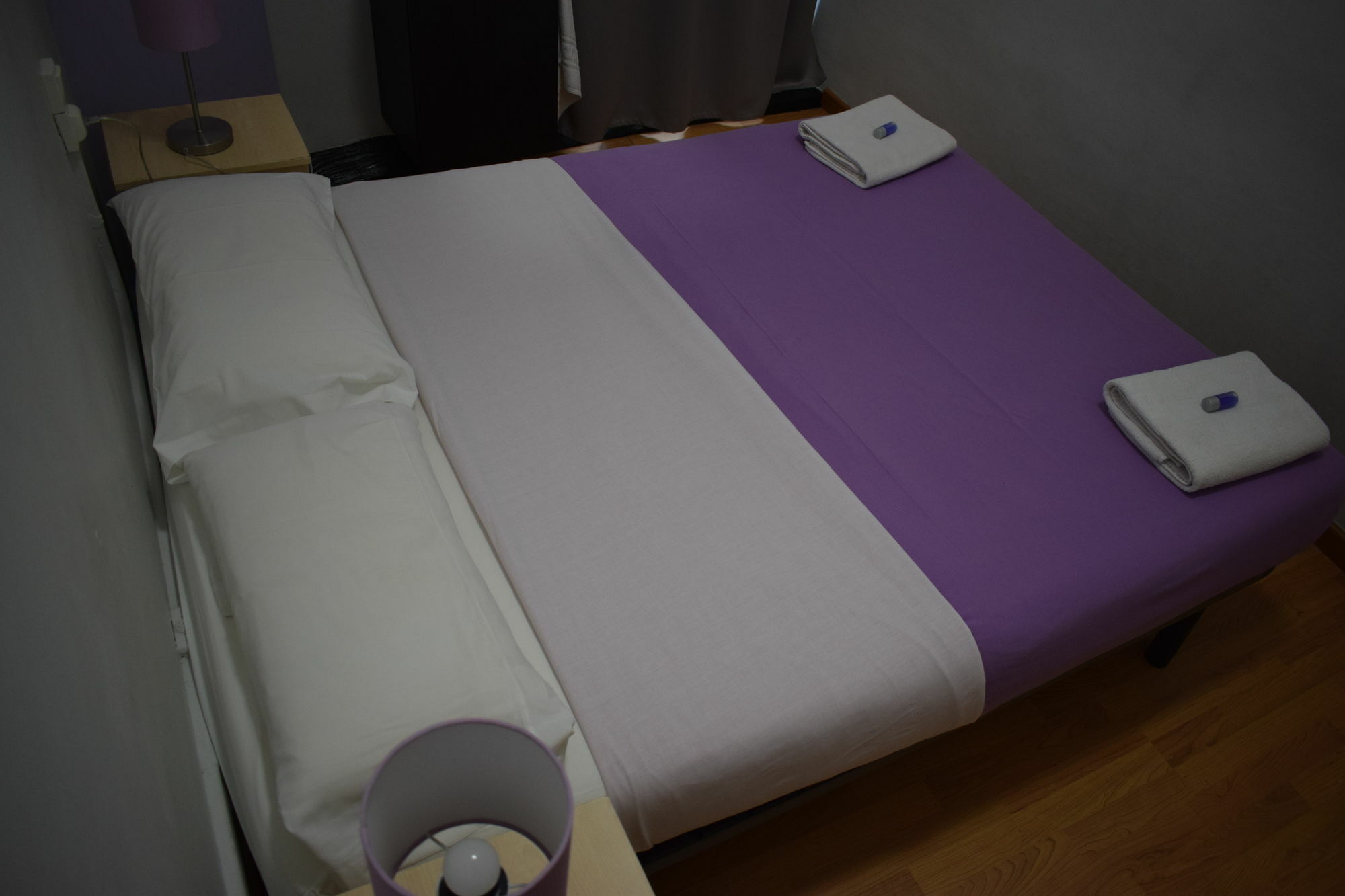 Hostal Mimi Las Ramblas Барселона Екстериор снимка